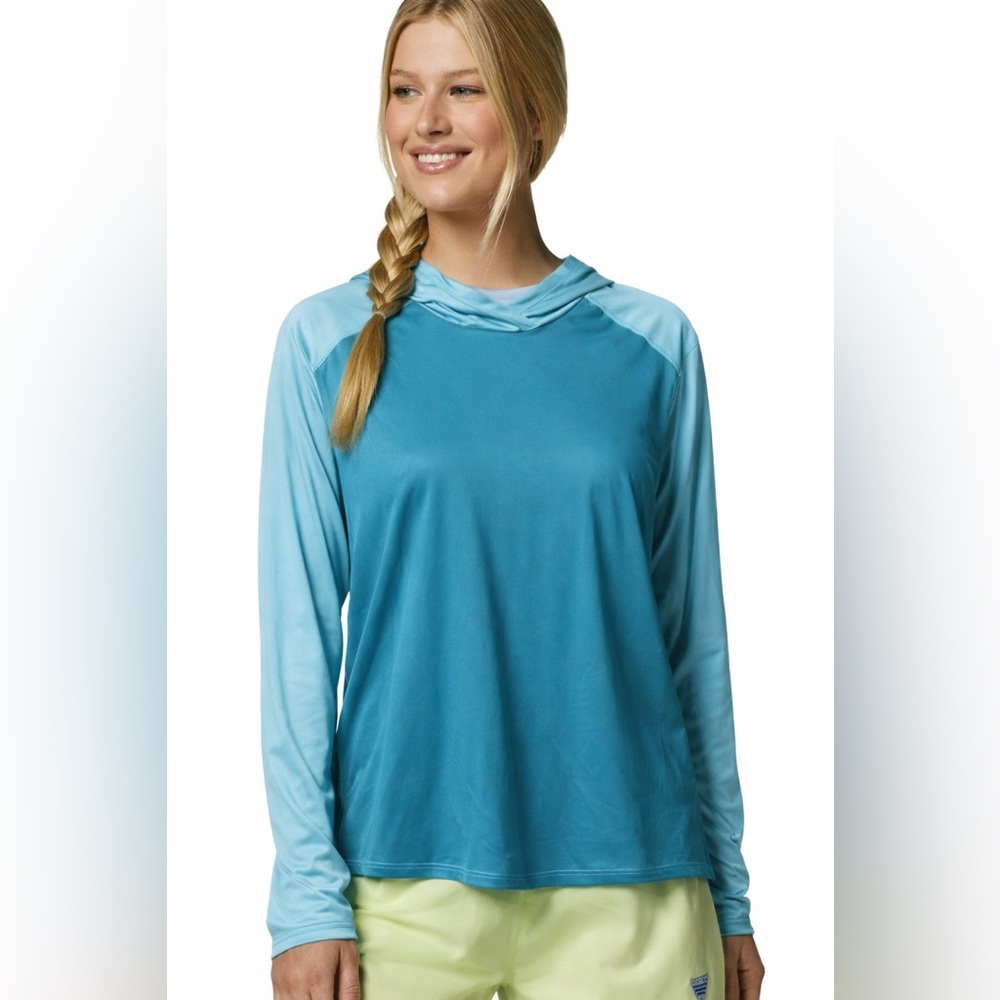 WWS Long Sleeve Hooded Performance Shirt